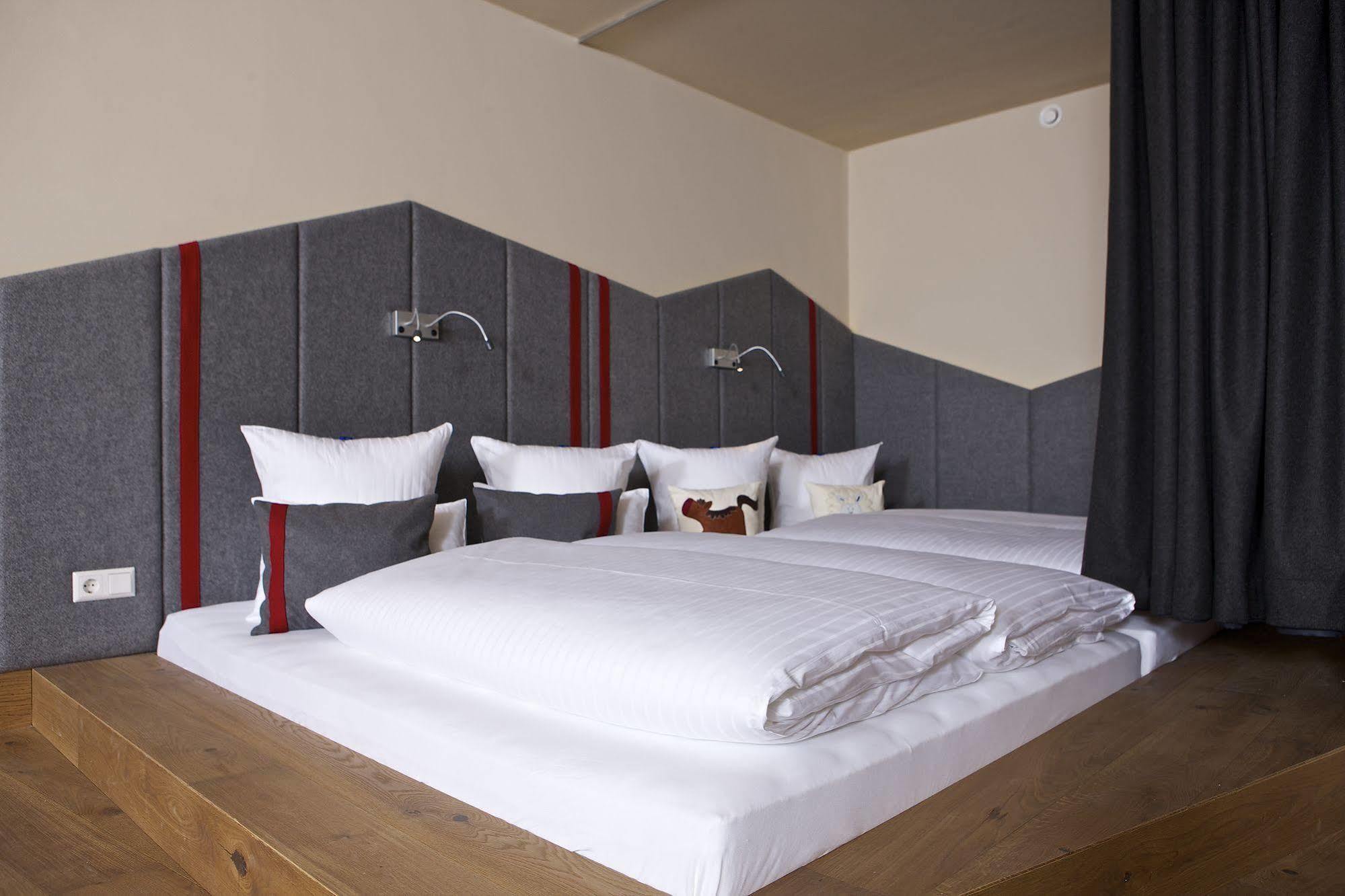 Falkensteiner Family Hotel Sonnenalpe Sonnenalpe Nassfeld Ngoại thất bức ảnh
