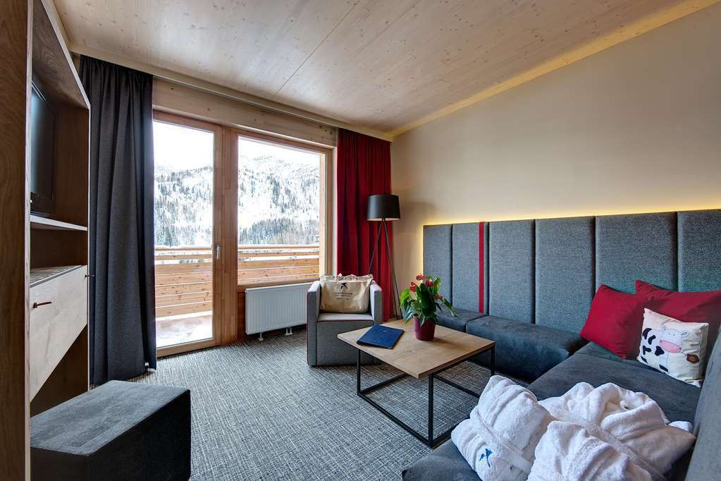 Falkensteiner Family Hotel Sonnenalpe Sonnenalpe Nassfeld Phòng bức ảnh